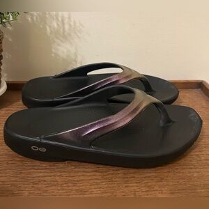 Oofos Oolala Luxe Sandals Womens 10 Calypso Flip Flop Comfort Recovery